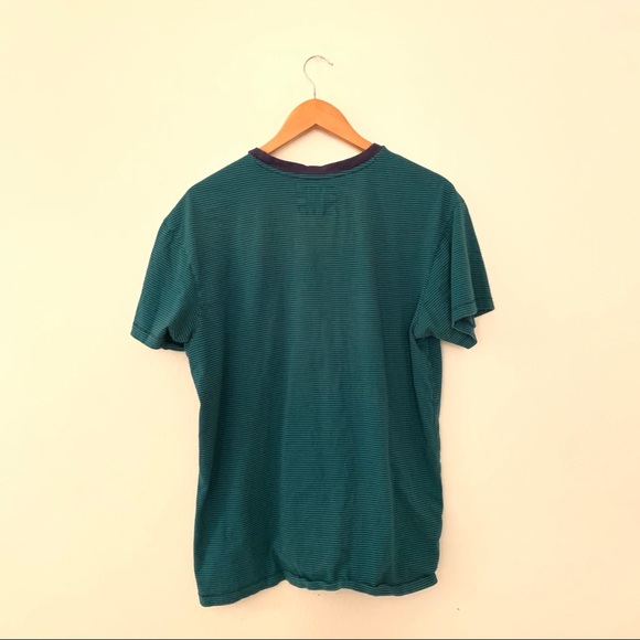 Guess Short Sleeve Tee - Picture 2 of 4